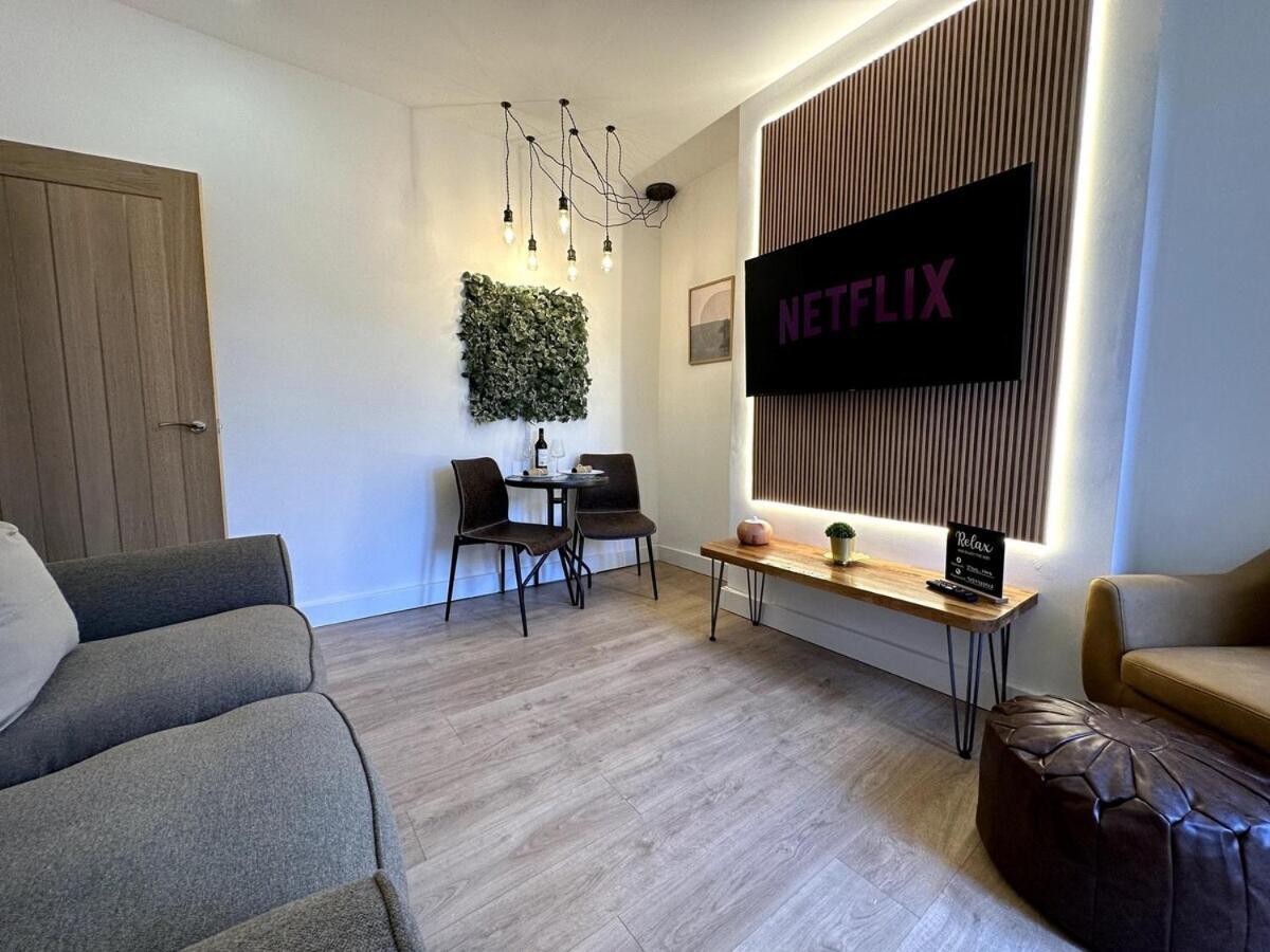 Deluxe Stays @ Libra Spaces Kingston upon Hull Extérieur photo